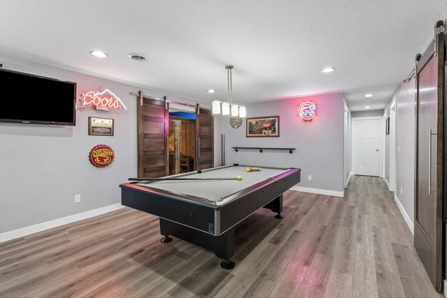 1008 W Scott Street, Eldridge, IA 52748