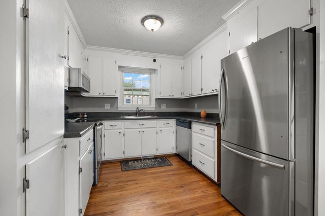 300 N Green Street, Williamston, SC 29697