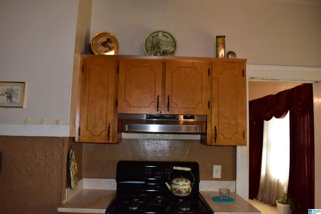 1618 29TH STREET N, Birmingham, AL 35234