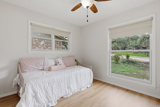 10635 JANET LEE DR, San Antonio, TX 78230