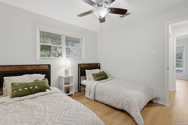 10635 JANET LEE DR, San Antonio, TX 78230