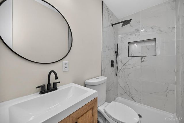 5974 Winnetka Drive, Sycamore Twp, OH 45236