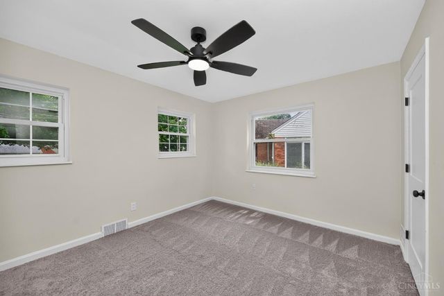 5974 Winnetka Drive, Sycamore Twp, OH 45236