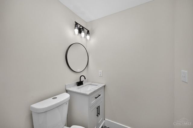 5974 Winnetka Drive, Sycamore Twp, OH 45236