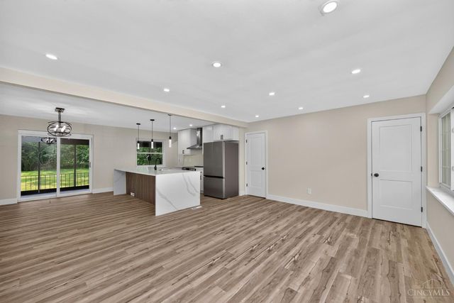 5974 Winnetka Drive, Sycamore Twp, OH 45236