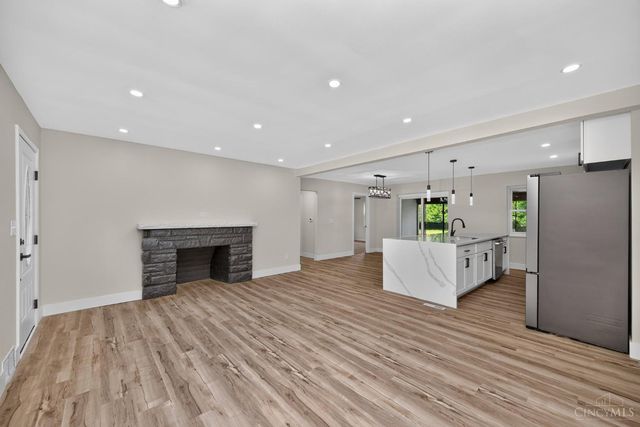 5974 Winnetka Drive, Sycamore Twp, OH 45236