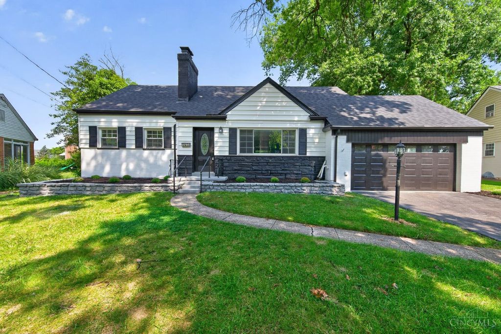 5974 Winnetka Drive, Sycamore Twp, OH 45236