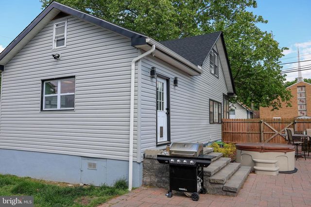 575 N BROADWAY, Deepwater, NJ 08023