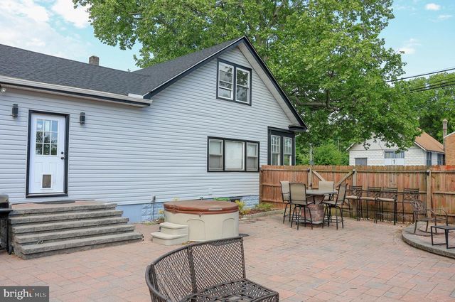 575 N BROADWAY, Deepwater, NJ 08023