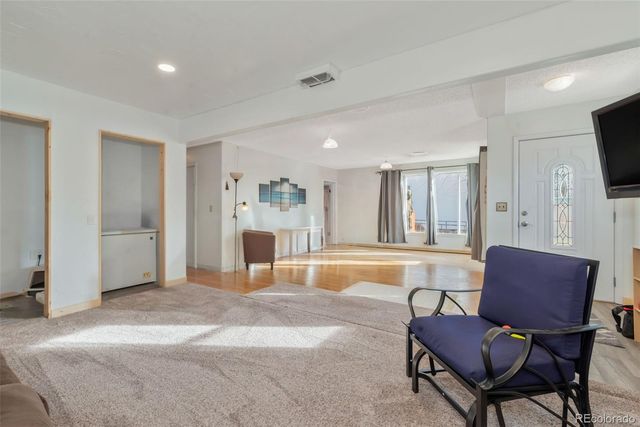 635 School Street, Craig, CO 81625