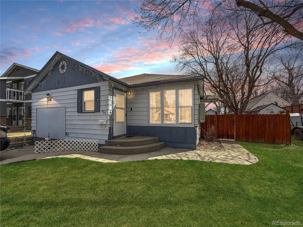 635 School Street, Craig, CO 81625