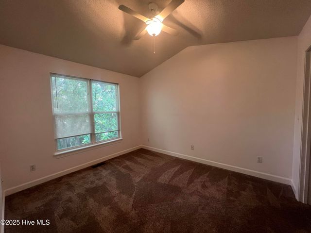 321 S Kerr Avenue 132, Wilmington, NC 28403