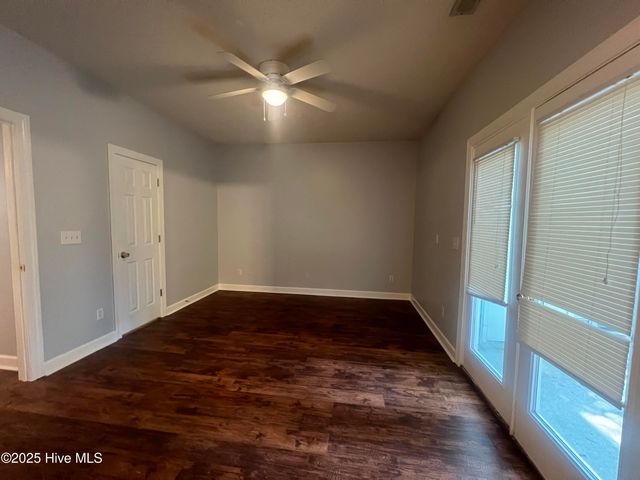 321 S Kerr Avenue 132, Wilmington, NC 28403