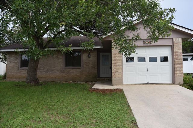 2007 Castle Gate CIR, San Marcos, TX 78666