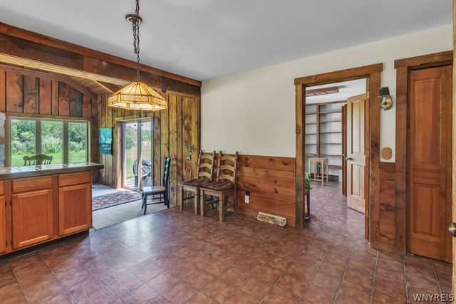 5111 Oakwood Drive, Pendleton, NY 14120