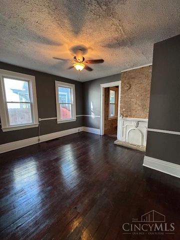 4208 Brookside Avenue, Cincinnati, OH 45223