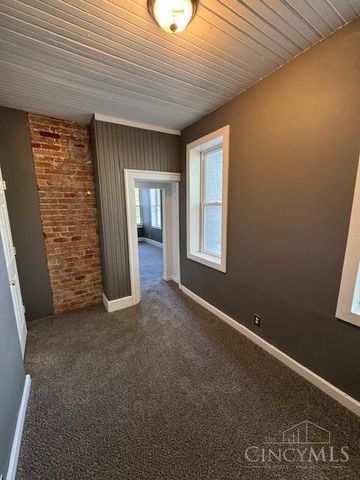 4208 Brookside Avenue, Cincinnati, OH 45223