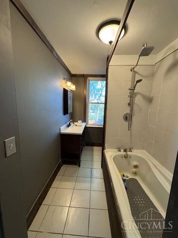 4208 Brookside Avenue, Cincinnati, OH 45223