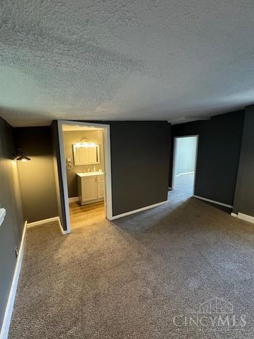 4208 Brookside Avenue, Cincinnati, OH 45223