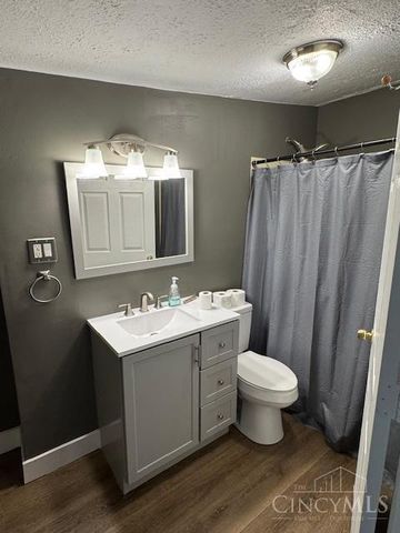 4208 Brookside Avenue, Cincinnati, OH 45223