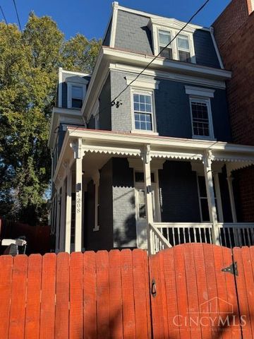 4208 Brookside Avenue, Cincinnati, OH 45223
