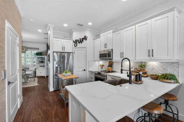 6115 ANCHORAGE WAY S, St Petersburg, FL 33712