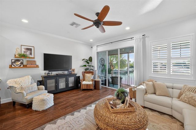 6115 ANCHORAGE WAY S, St Petersburg, FL 33712