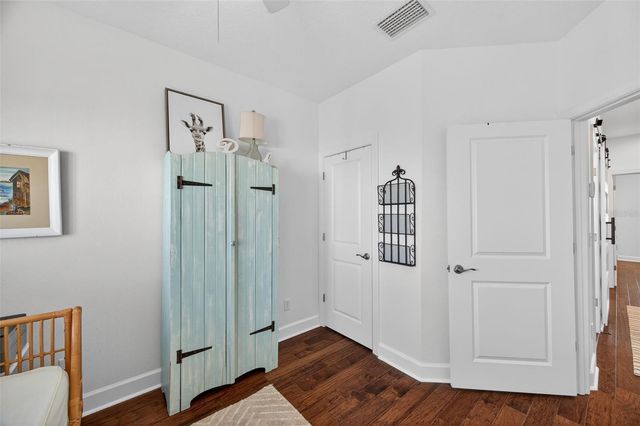 6115 ANCHORAGE WAY S, St Petersburg, FL 33712