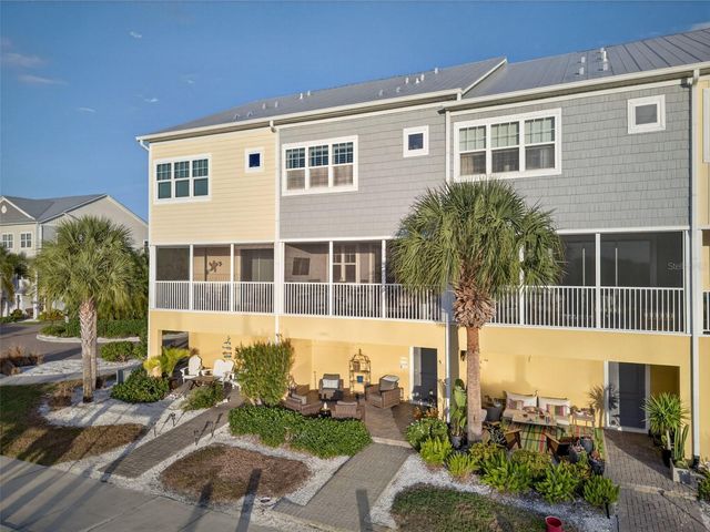 6115 ANCHORAGE WAY S, St Petersburg, FL 33712