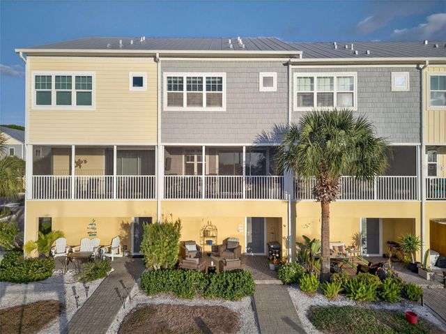 6115 ANCHORAGE WAY S, St Petersburg, FL 33712