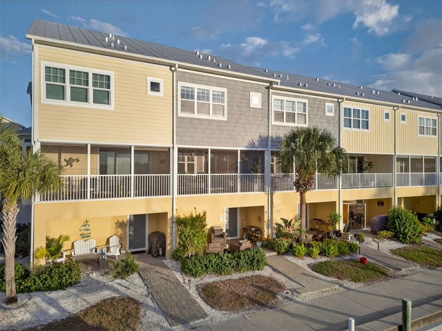 6115 ANCHORAGE WAY S, St Petersburg, FL 33712