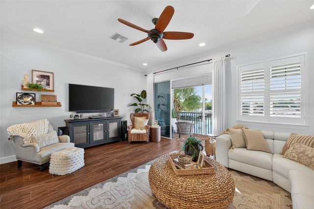 6115 ANCHORAGE WAY S, St Petersburg, FL 33712