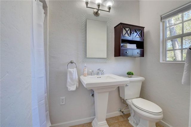 302 NW 11th Street, Delray Beach, FL 33444