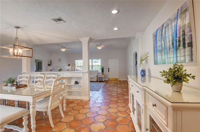302 NW 11th Street, Delray Beach, FL 33444