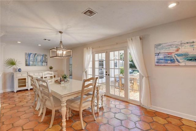 302 NW 11th Street, Delray Beach, FL 33444