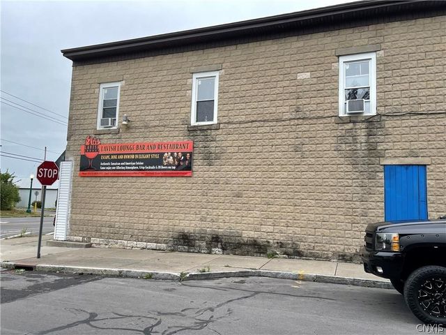 288 Genesee Street, Auburn, NY 13021