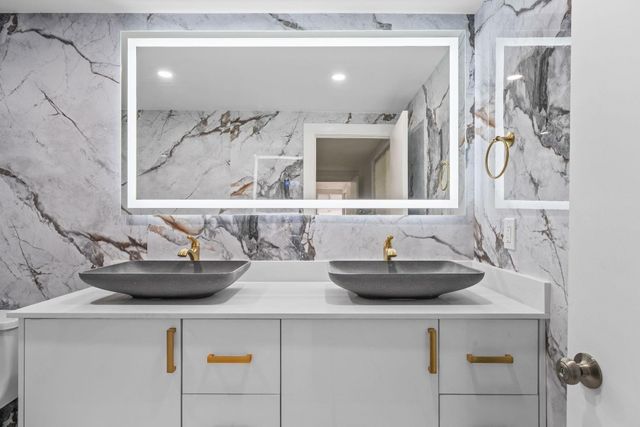 823 SW 27th Street, Fort Lauderdale, FL 33315