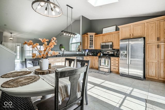 7153 N Chelmsford Drive, Mccordsville, IN 46055