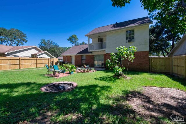 7690 Old Hickory Dr, Pensacola, FL 32507