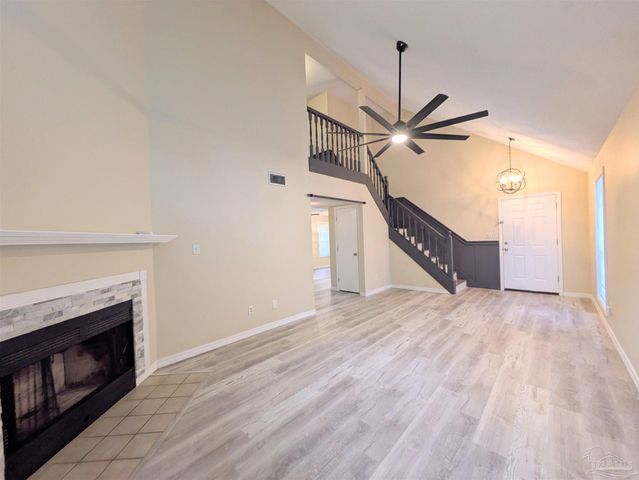 7690 Old Hickory Dr, Pensacola, FL 32507