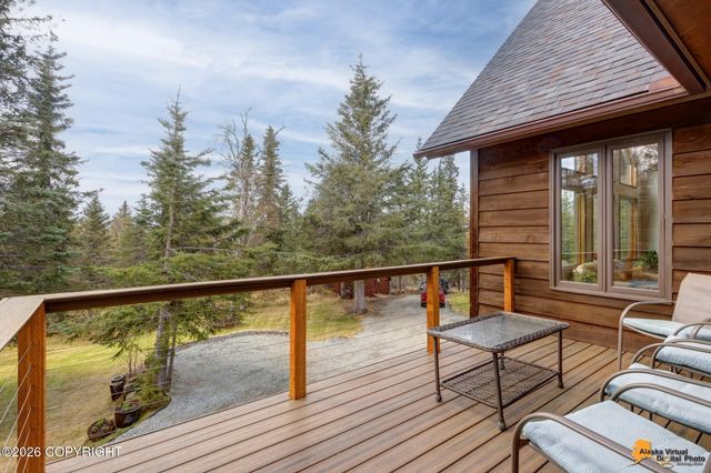 6550 Farpoint Drive, Anchorage, AK 99507