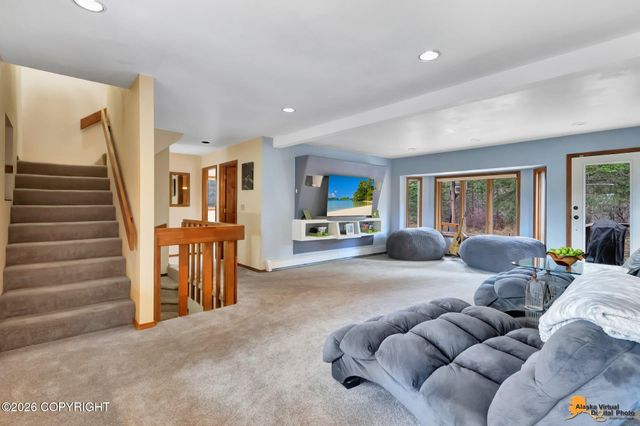 6550 Farpoint Drive, Anchorage, AK 99507