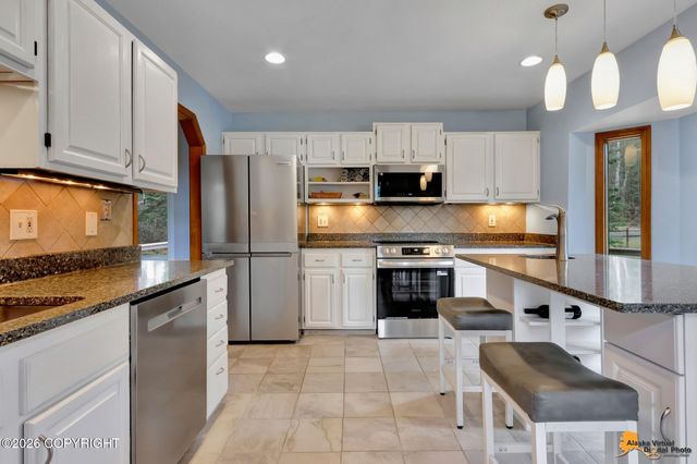 6550 Farpoint Drive, Anchorage, AK 99507
