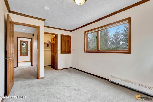 6550 Farpoint Drive, Anchorage, AK 99507