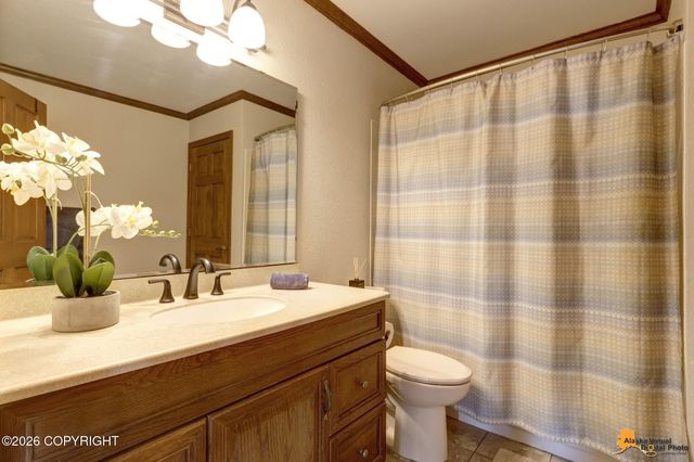 6550 Farpoint Drive, Anchorage, AK 99507