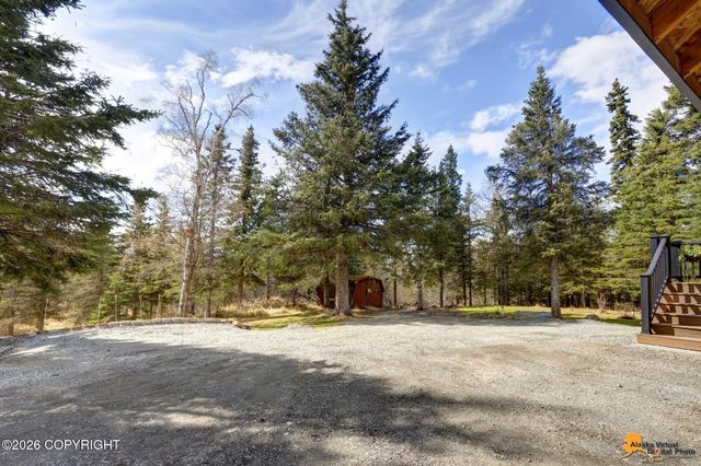 6550 Farpoint Drive, Anchorage, AK 99507