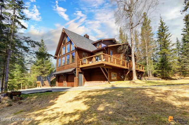 6550 Farpoint Drive, Anchorage, AK 99507