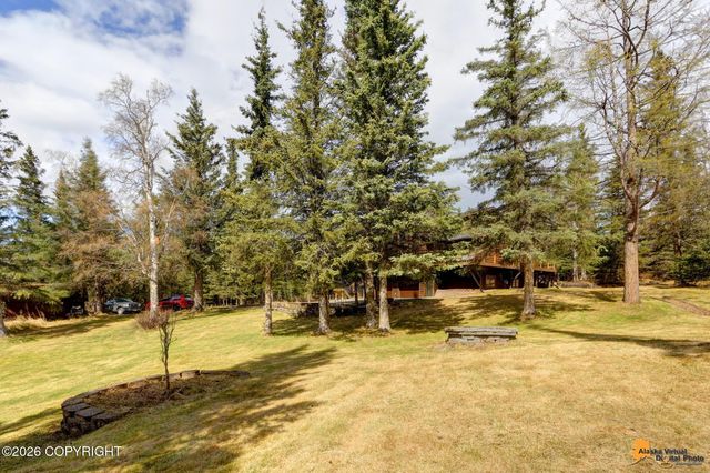 6550 Farpoint Drive, Anchorage, AK 99507