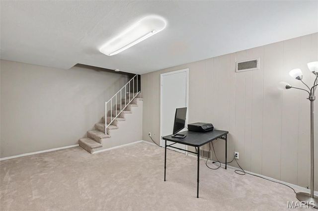 1223 Clarkson Court 1223, Ballwin, MO 63011
