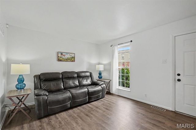 1223 Clarkson Court 1223, Ballwin, MO 63011